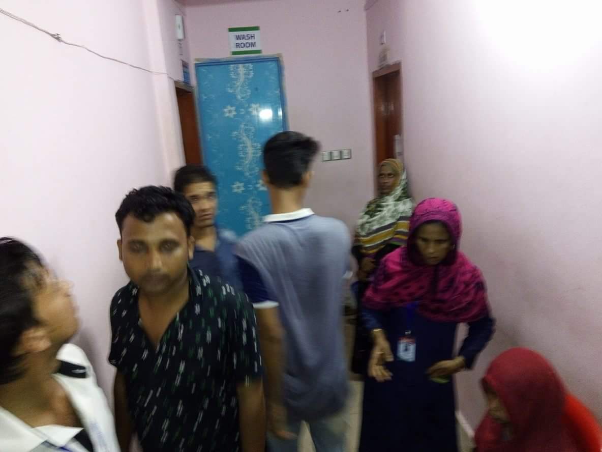 সন্ধা ৬টায় অরজিন হসপিটালে ডাক্তার রবির সিরিয়ালে অপেক্ষায় রোগীরা